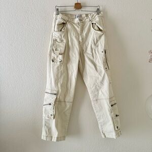 Urban Outfitters Dropped Cargo Pants